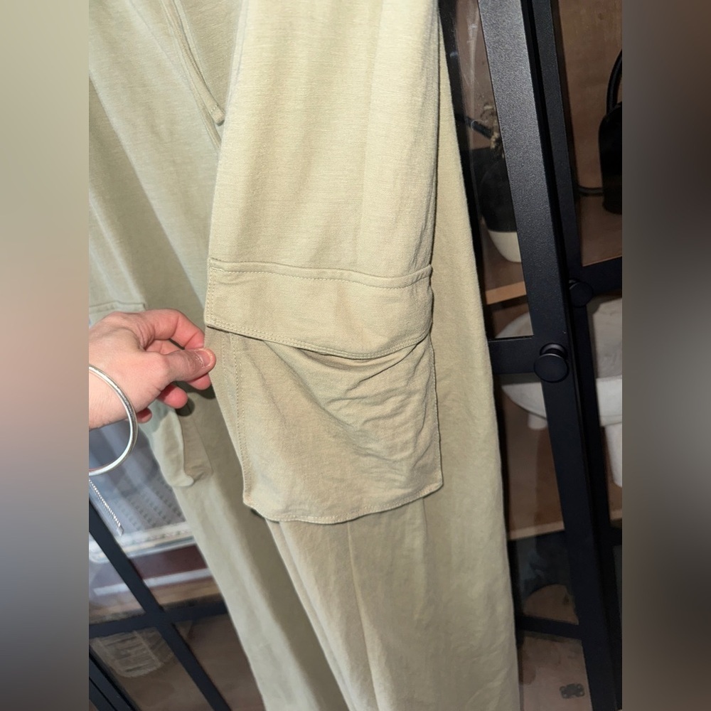H&M baggy cargo pants wide leg drawstring elastic khaki olive beige high rise - Picture 4 of 7